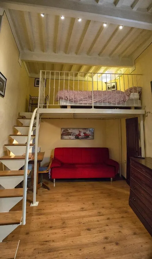 Nice Apartment On The Riverside Piza Włochy